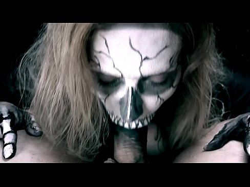 ❤️ Demon puella sugentem gallum cum nigro ore suo deglutivit cum . Fucking at la.porngifer.ru
